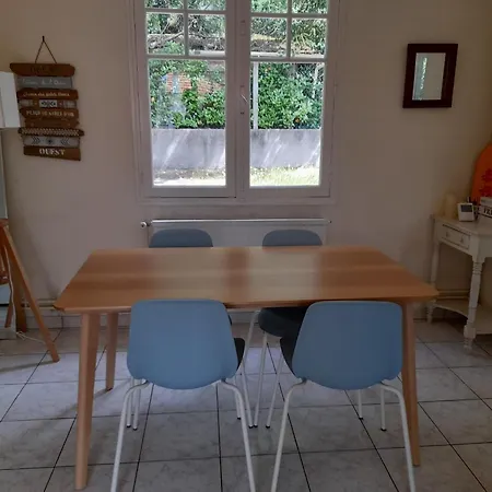 Maison Au Calme Avec Jardin Et Terrasse, Proche Et Pistes Cyclables, Bien Equipee - Fr-1-319-517